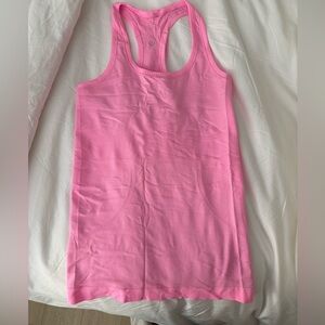 Swiftly tech racer back tank size 4